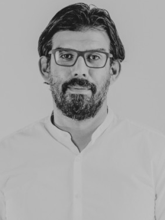 Γιώργος Ιακώβου